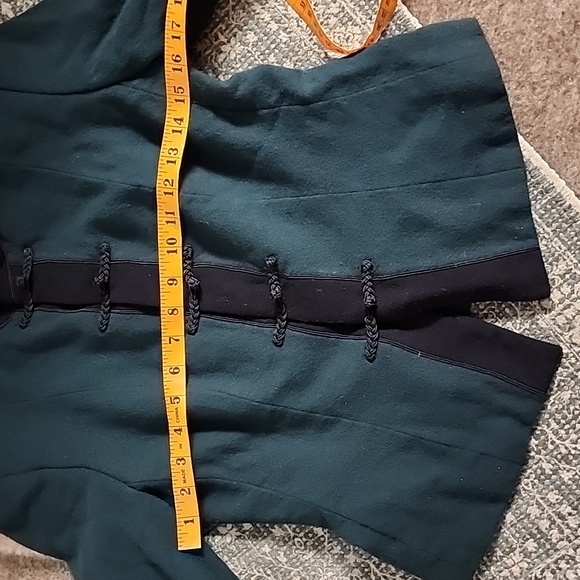 🔴 🔚🔜 SALE Ellen Tracy Vtg Cowboy Cut Jacket with Embroidered Details - Picture 7 of 10